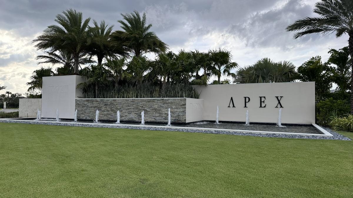 Apex at Avenir