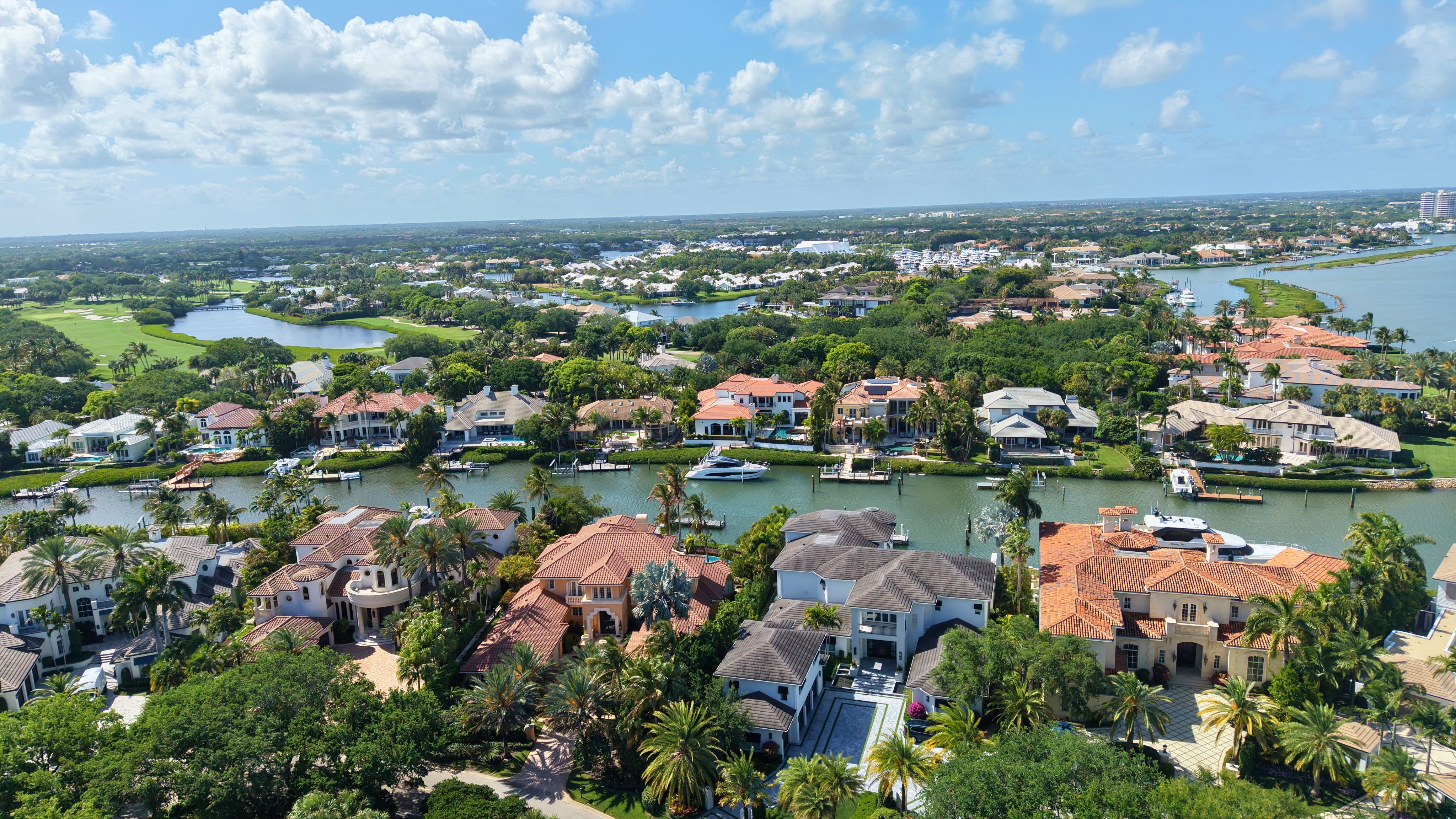 Oceanfront vs Intracoastal